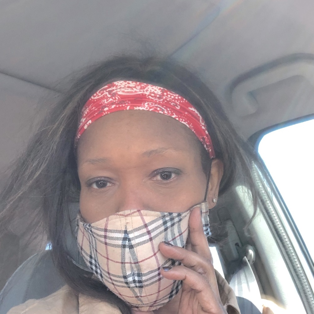 Meet your Posher, Melanie